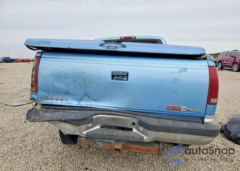 1996 GMC Sierra C2500 z USA, uszkodzony, nr VIN 2GTFC29R4T1514845